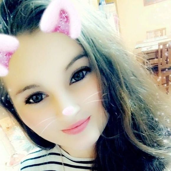 Meet your Posher, Taylor - Picture 1 of 1